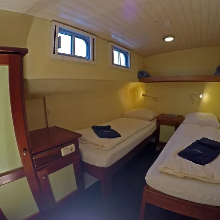 Elodie أمستردام